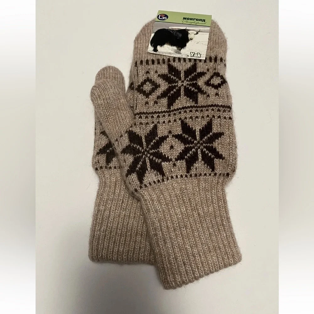 Yak wool blend mittens taupe made in Mongolia sizes S, M